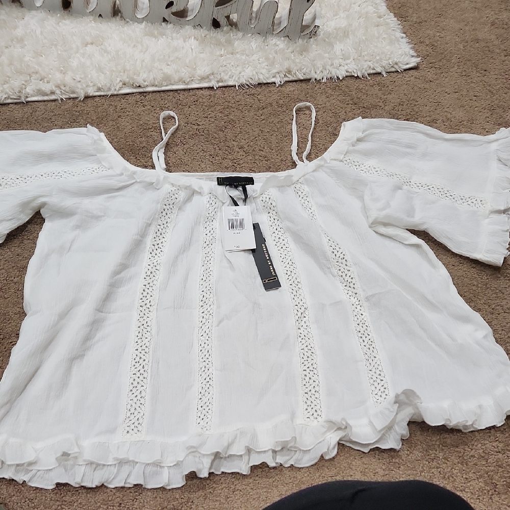 Buffalo David Bitton White Lace Trim Blouse